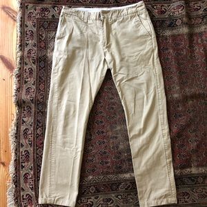 Saturday’s NYC Khaki pants. 34” great condition.